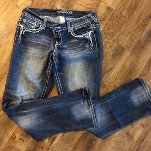 Maurice’s jeans size 9/10